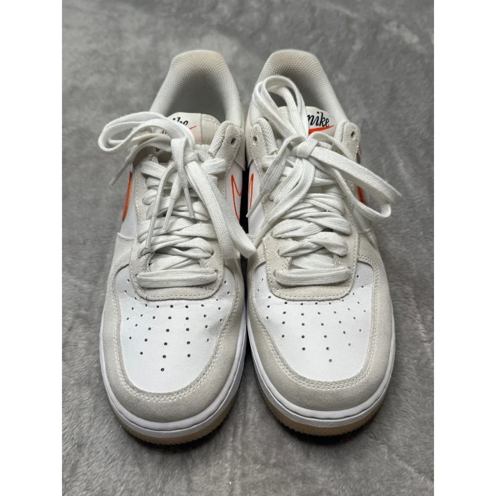 Nike Air Force 1 07 SE First Use Womens 9 Cream Orange Sneakers DA8302-101